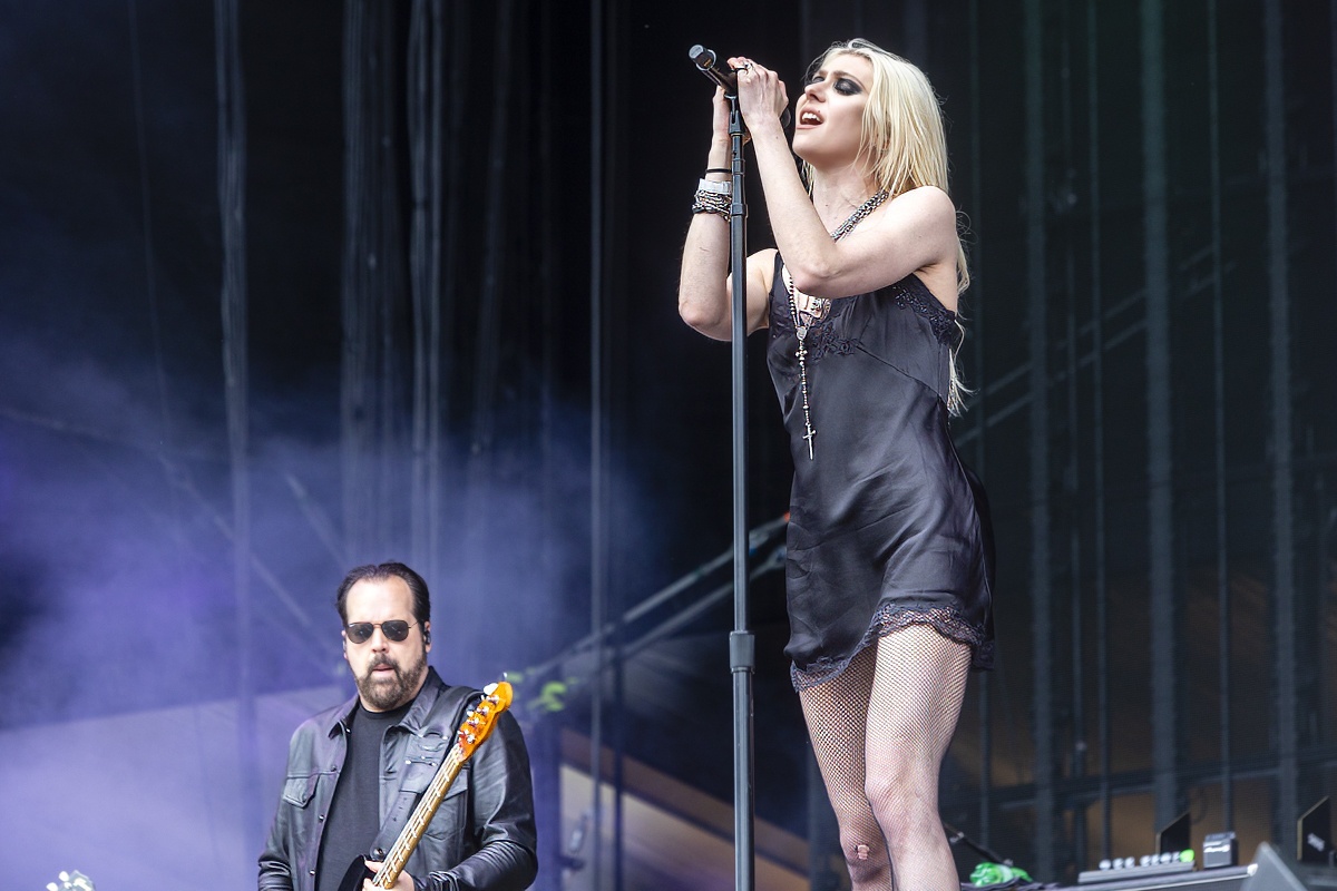 The Pretty Reckless @ Rock Am Ring, picture 10, photographed by Edwin Houdevelt - FrontView Magazine