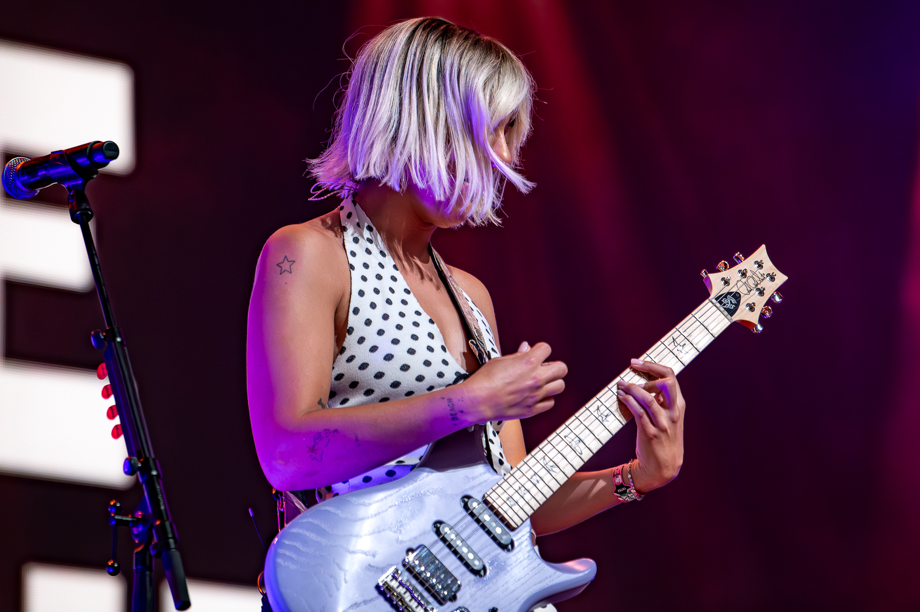 The Beaches @ Pinkpop, picture 22, photographed by Anoek Houben - FrontView Magazine