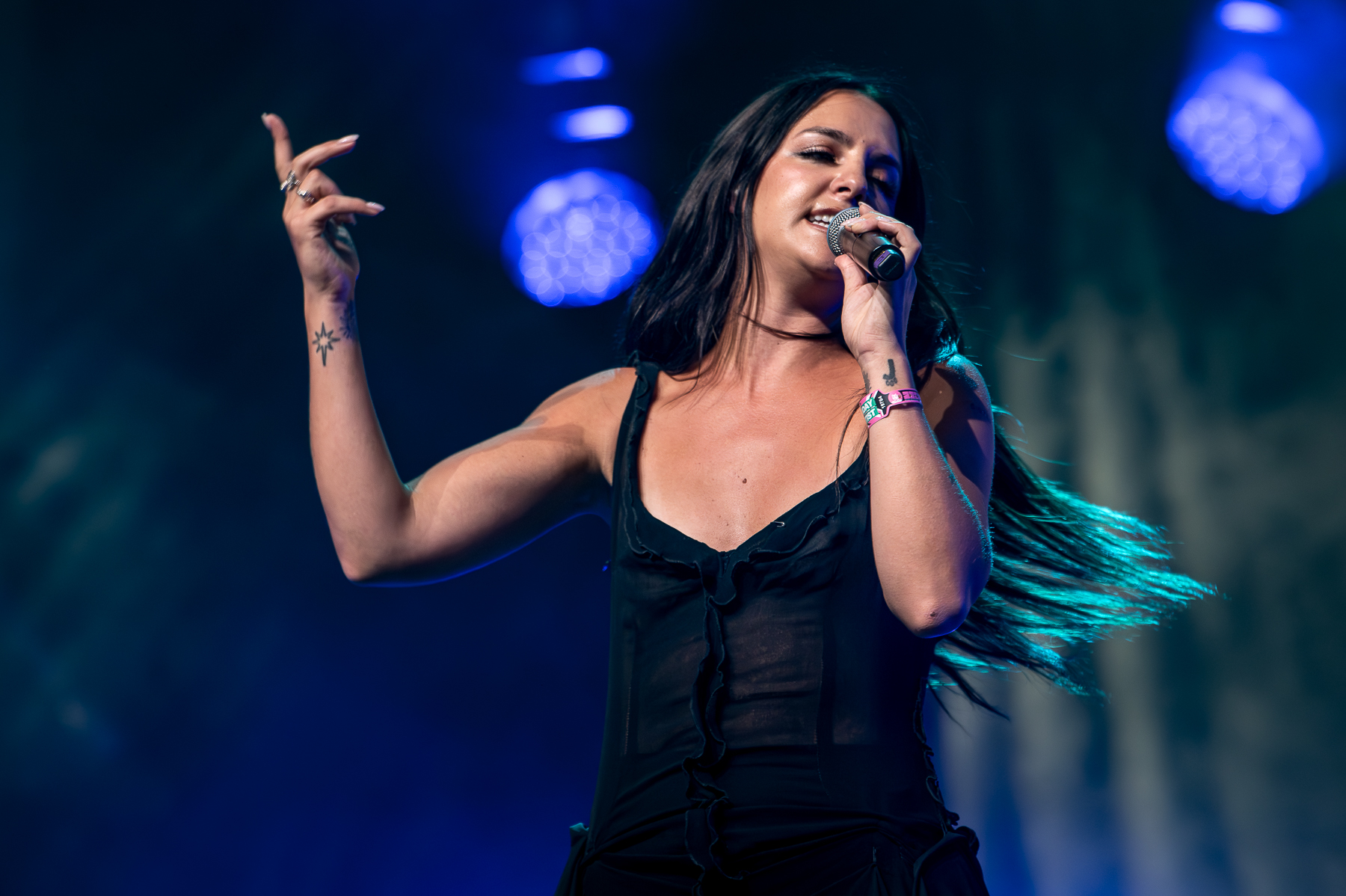 The Beaches @ Pinkpop, picture 23, photographed by Anoek Houben - FrontView Magazine