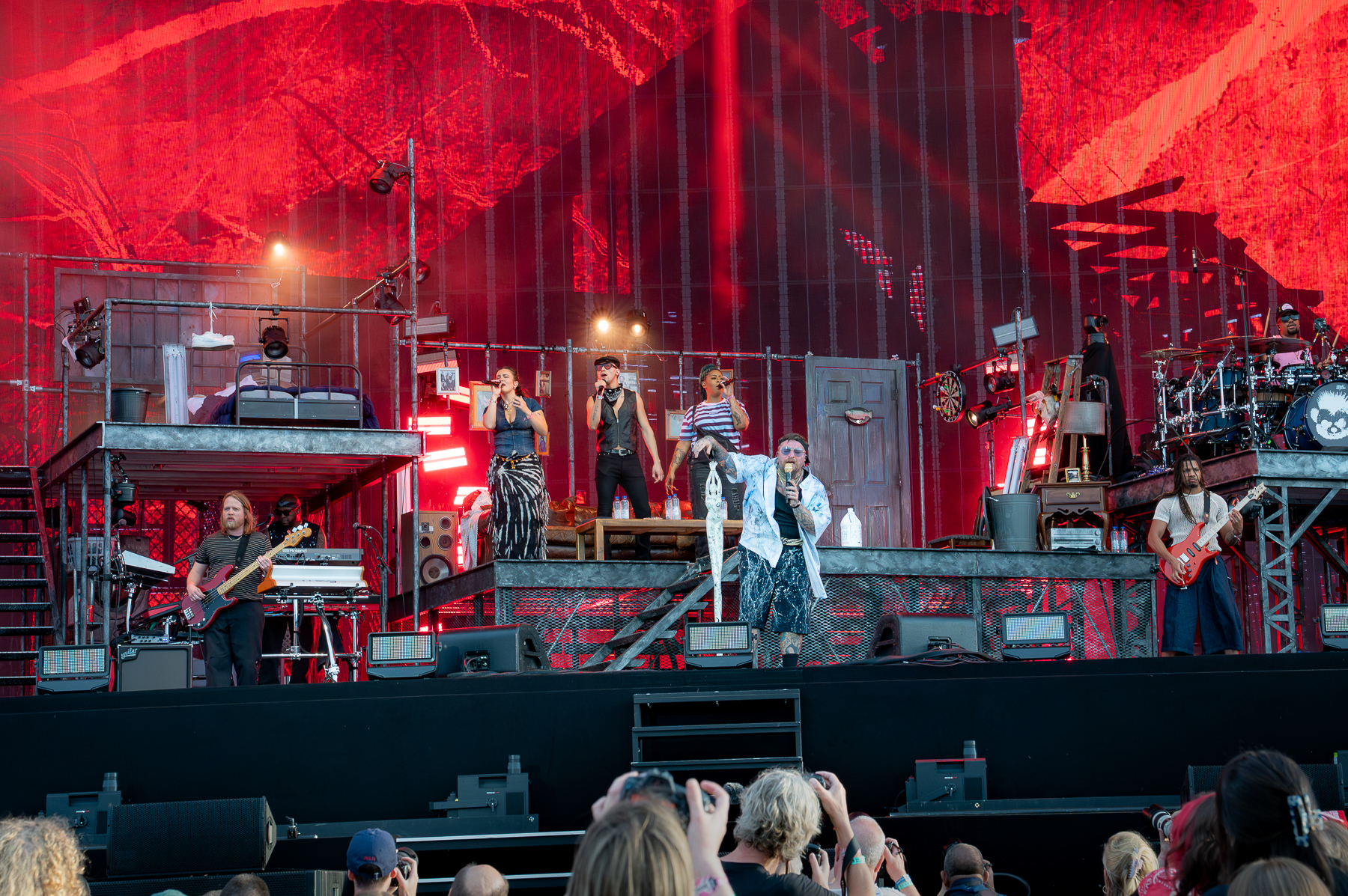 Teddy Swims @ Pinkpop, picture 18, photographed by Anoek Houben - FrontView Magazine