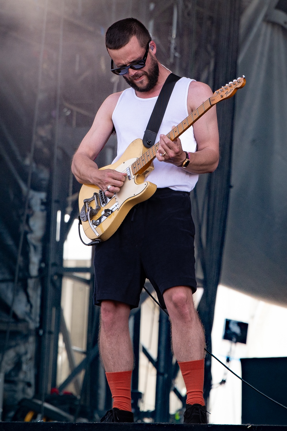 White Lies @ Pinkpop, foto 2, foto's door Anoek Houben - FrontView Magazine