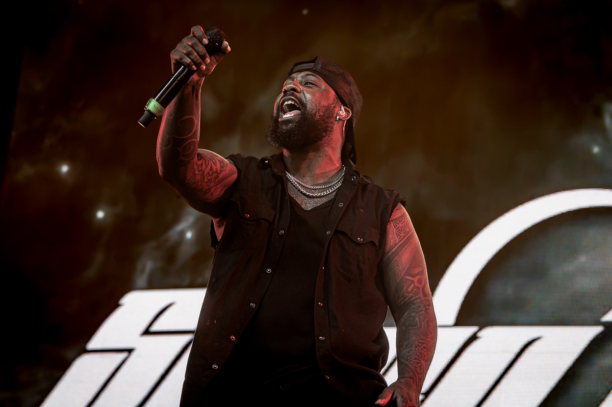Sleep Theory @ Pinkpop, picture 11, photographed by Anoek Houben - FrontView Magazine