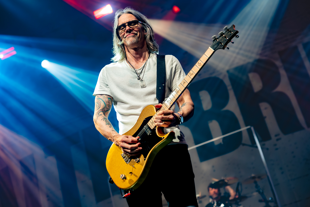 Alter Bridge @ 013, picture 19, photographed by Dorien Goetschalckx - FrontView Magazine