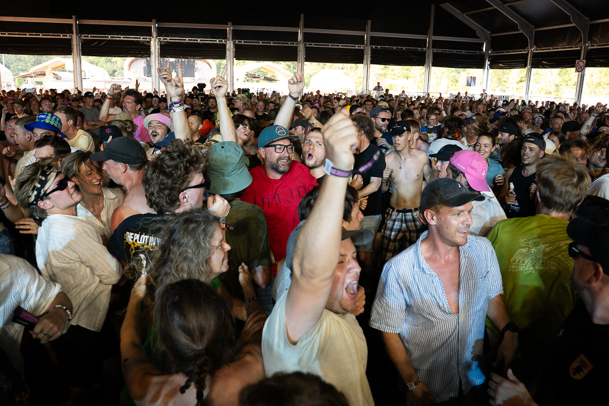 Fat Dog @ Pinkpop, picture 9, photographed by Anoek Houben - FrontView Magazine