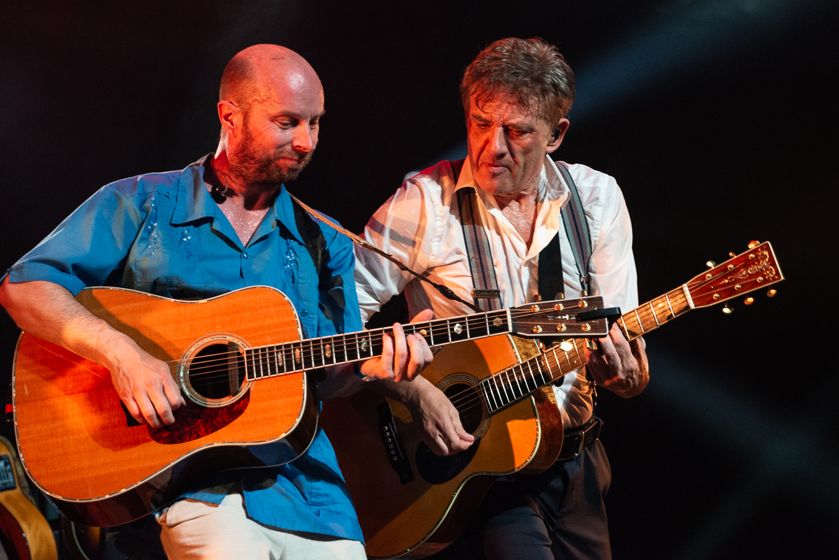 Bart Peeters & De Ideale Mannen @ De Roma, picture 21, photographed by Raf Van Daele - FrontView Magazine