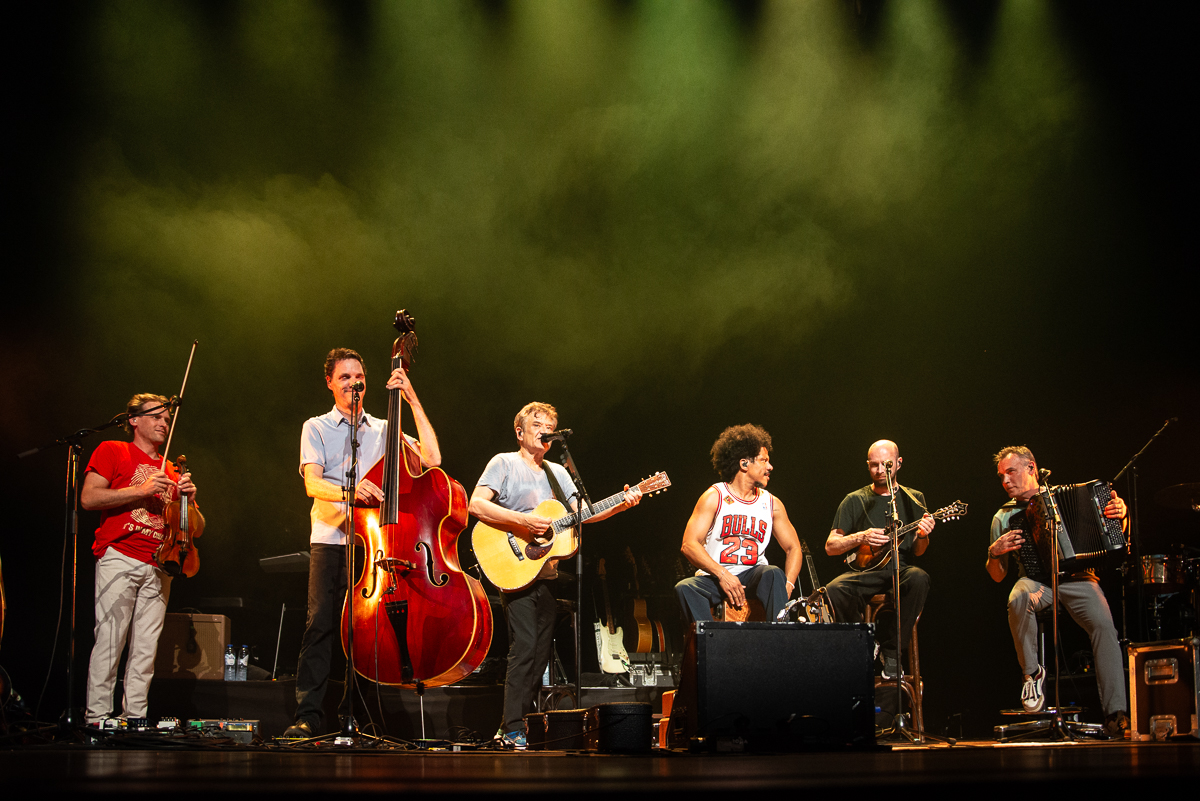 Bart Peeters & De Ideale Mannen @ De Roma, picture 8, photographed by Raf Van Daele - FrontView Magazine