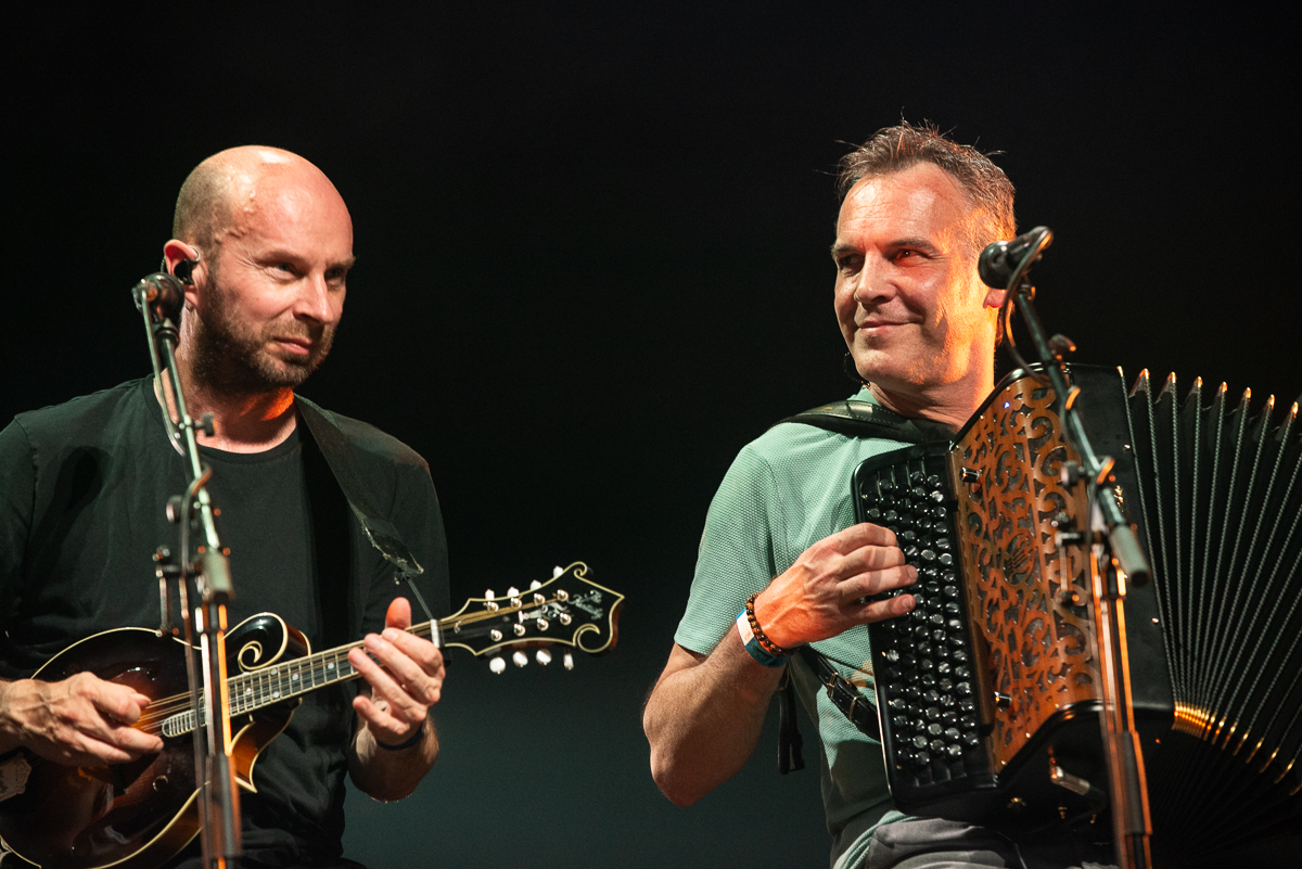 Bart Peeters & De Ideale Mannen @ De Roma, picture 12, photographed by Raf Van Daele - FrontView Magazine