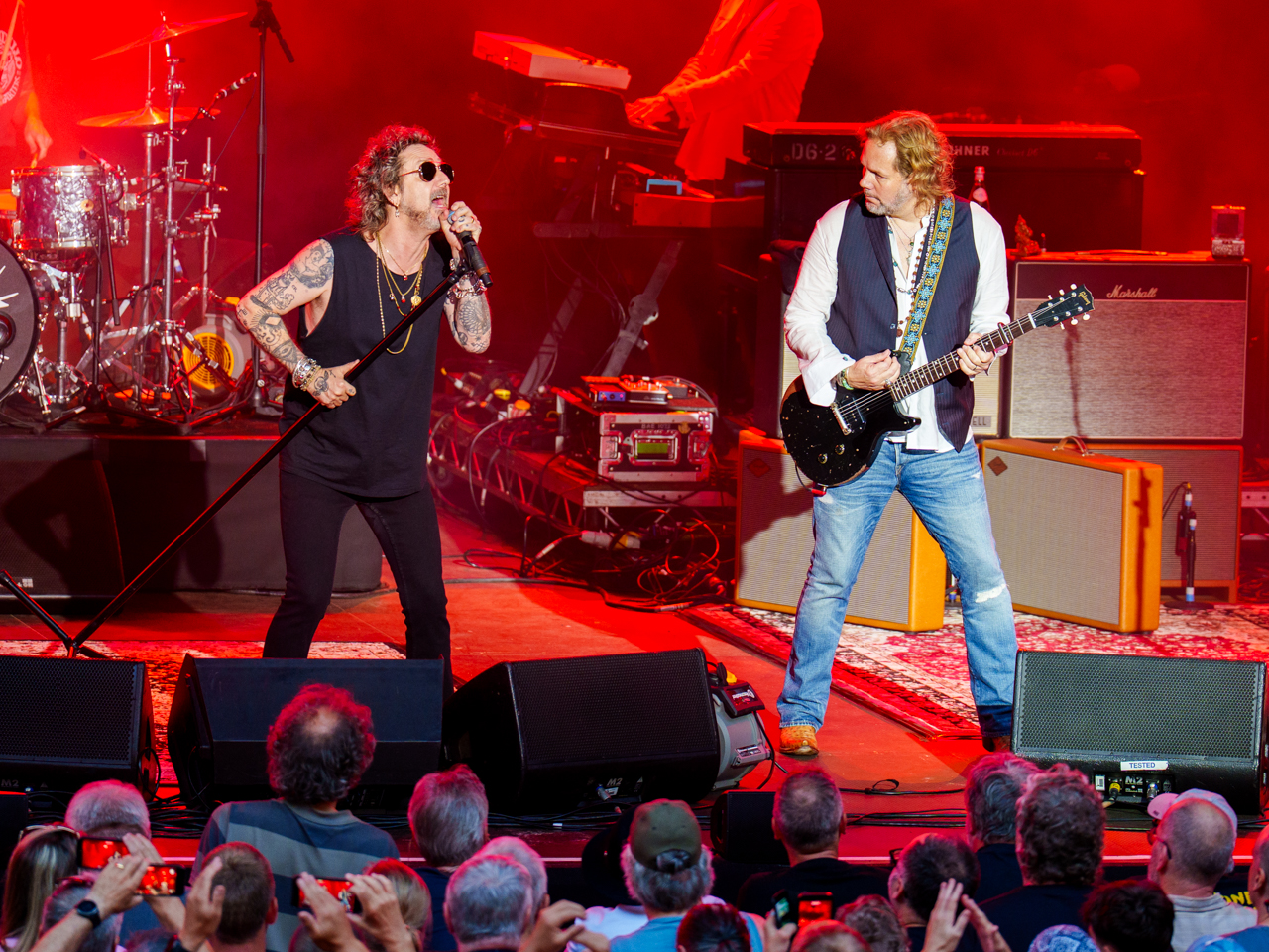 The Black Crowes @ OLT Rivierenhof, picture 6, photographed by Björn Franck - FrontView Magazine