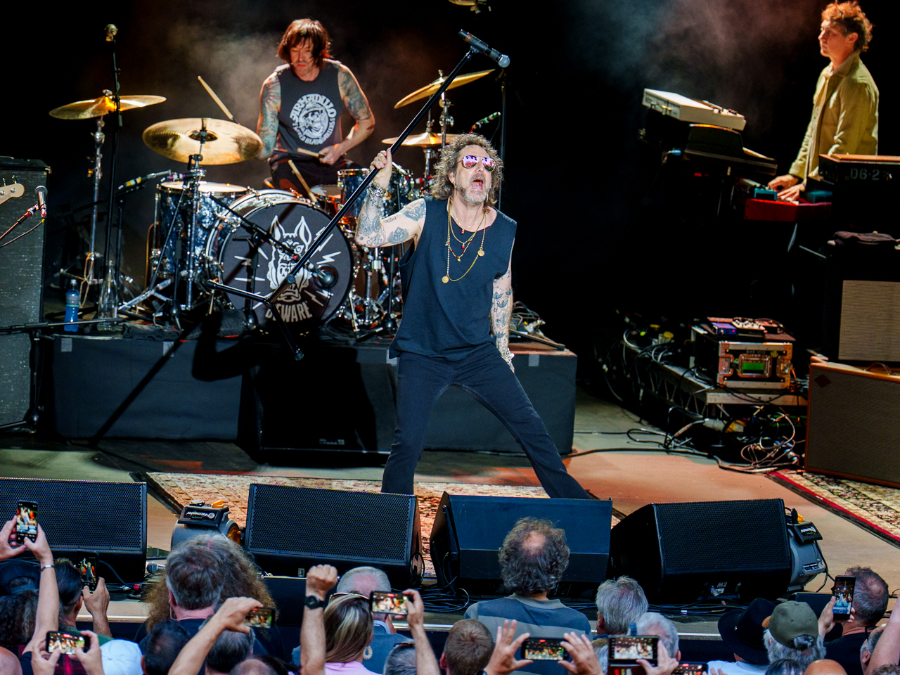 The Black Crowes @ OLT Rivierenhof, picture 1, photographed by Björn Franck - FrontView Magazine
