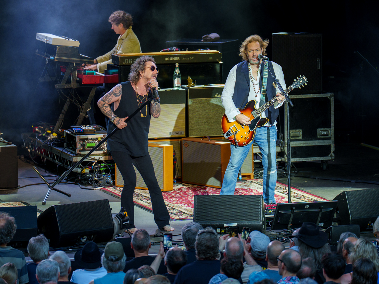 The Black Crowes @ OLT Rivierenhof, picture 11, photographed by Björn Franck - FrontView Magazine