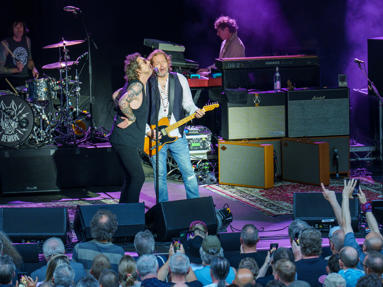 The Black Crowes @ OLT Rivierenhof, picture 16, photographed by Björn Franck - FrontView Magazine
