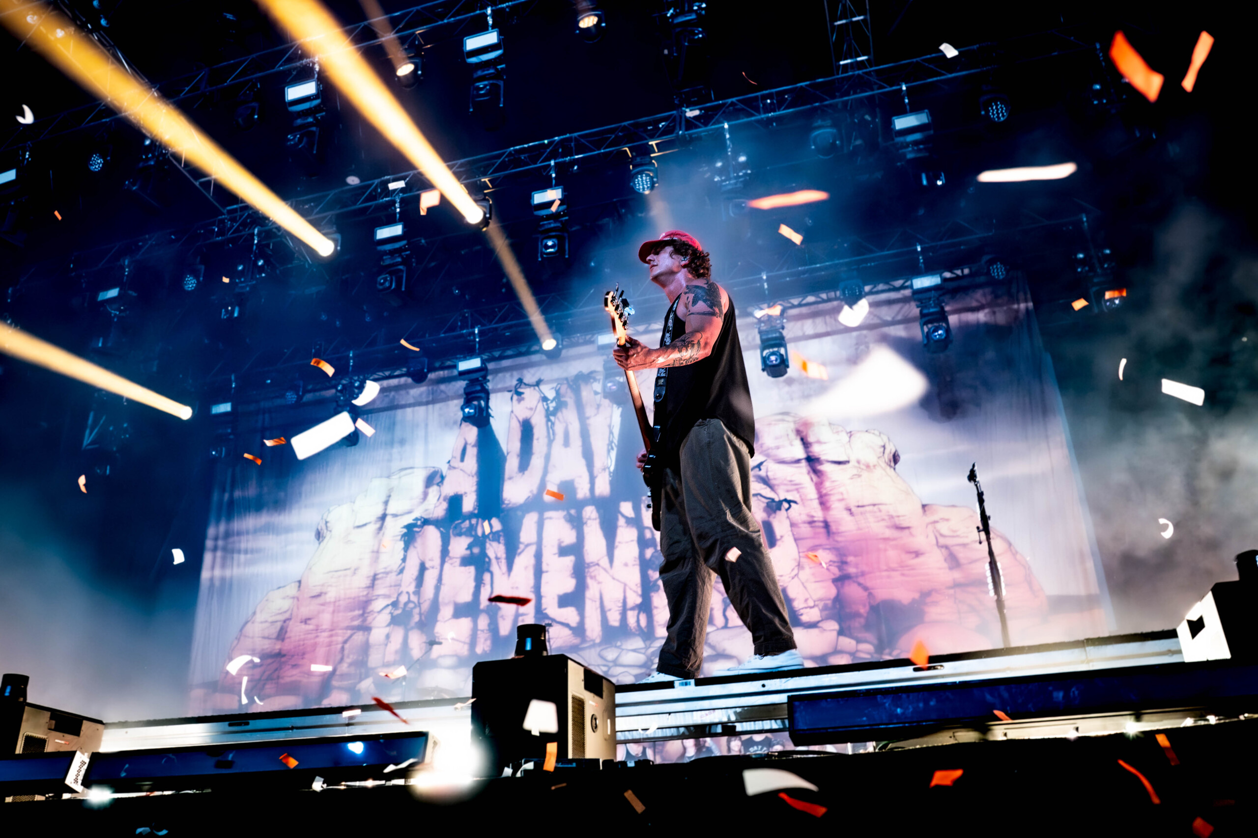 A Day To Remember @ Jera On Air, picture 13, photographed by Anoek Houben - FrontView Magazine