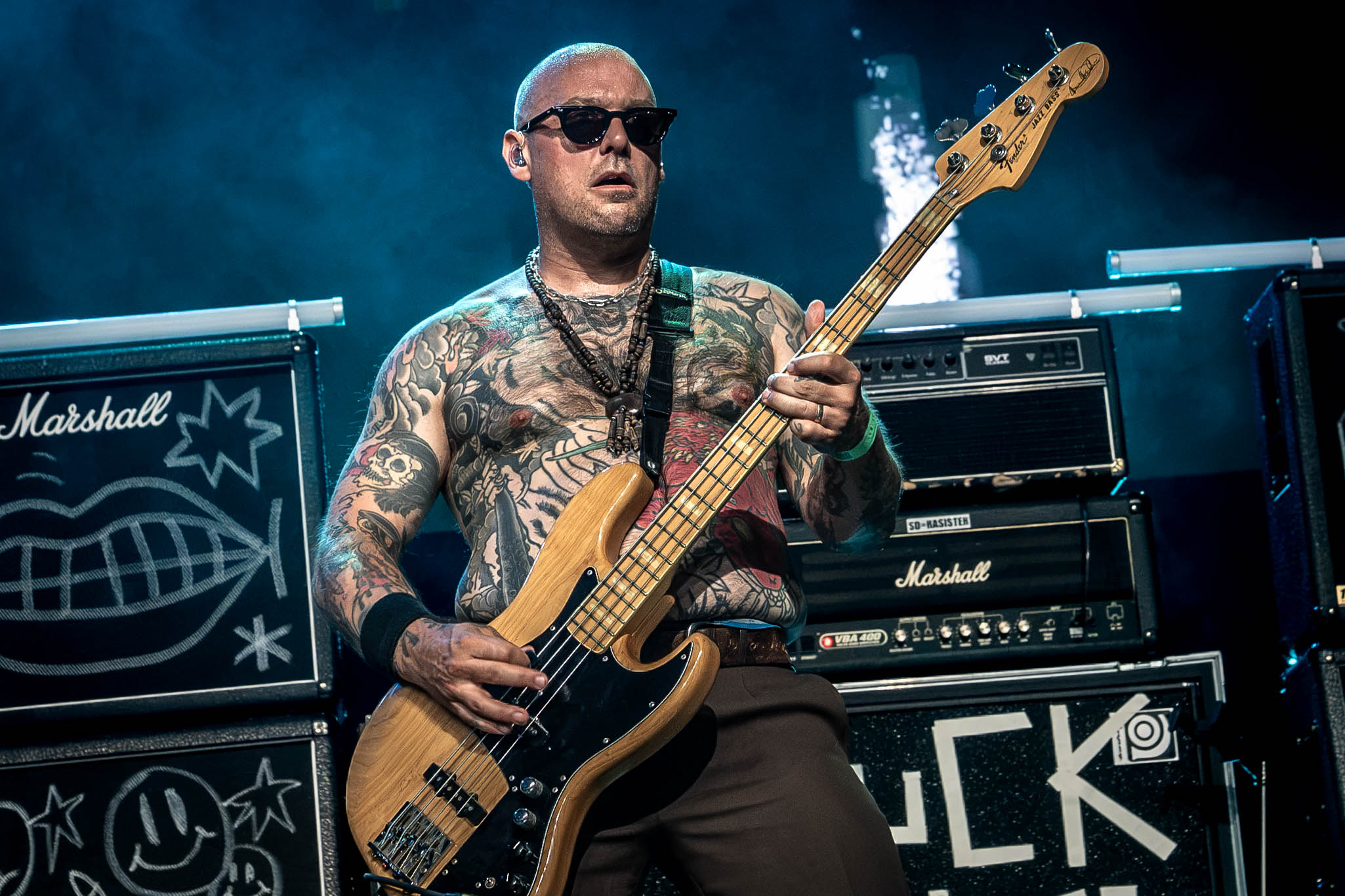 Viagra Boys @ Jera On Air, picture 3, photographed by Anoek Houben - FrontView Magazine