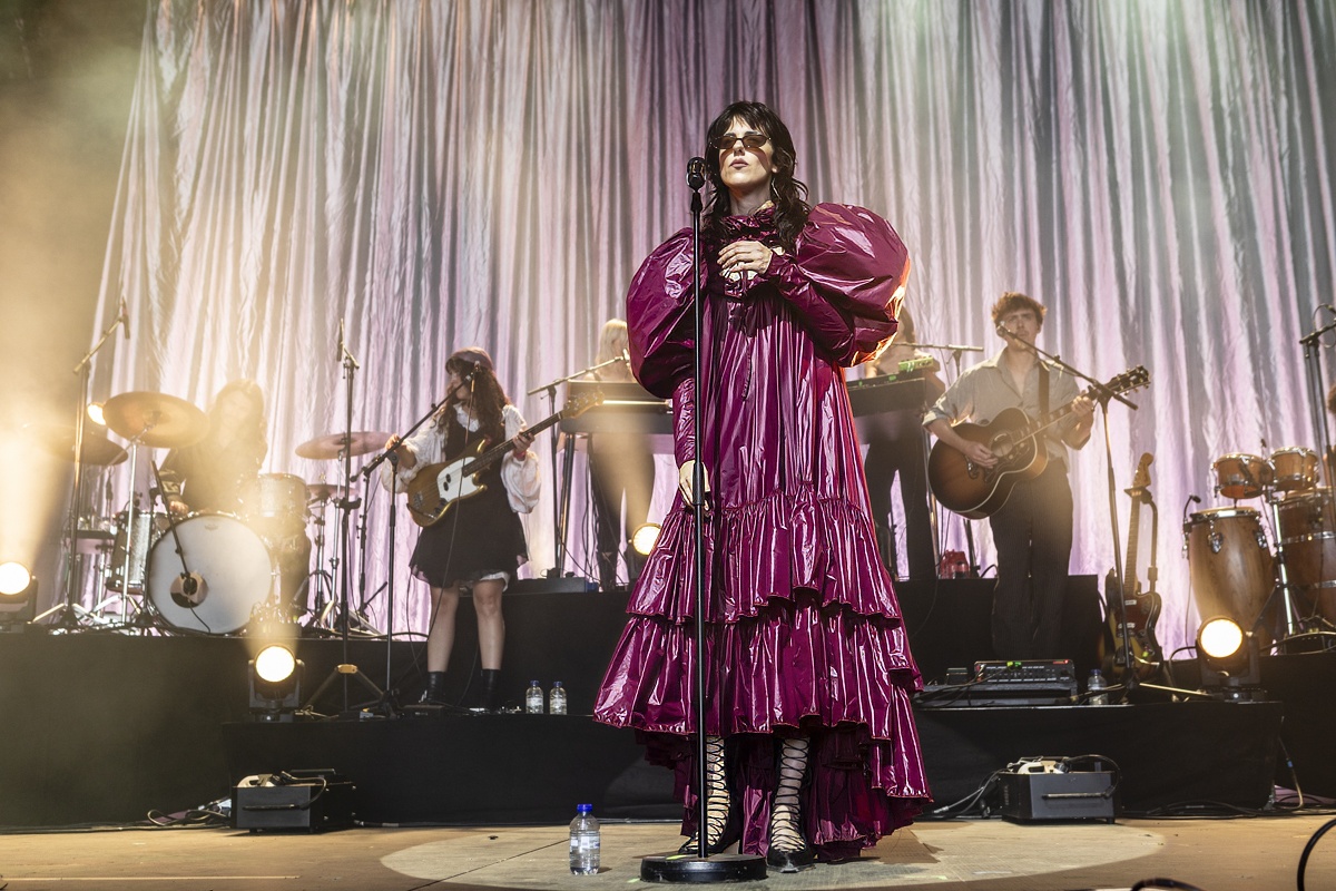 Sylvie Kreusch @ Rock Zottegem 2026, picture 12, photographed by Edwin Houdevelt - FrontView Magazine