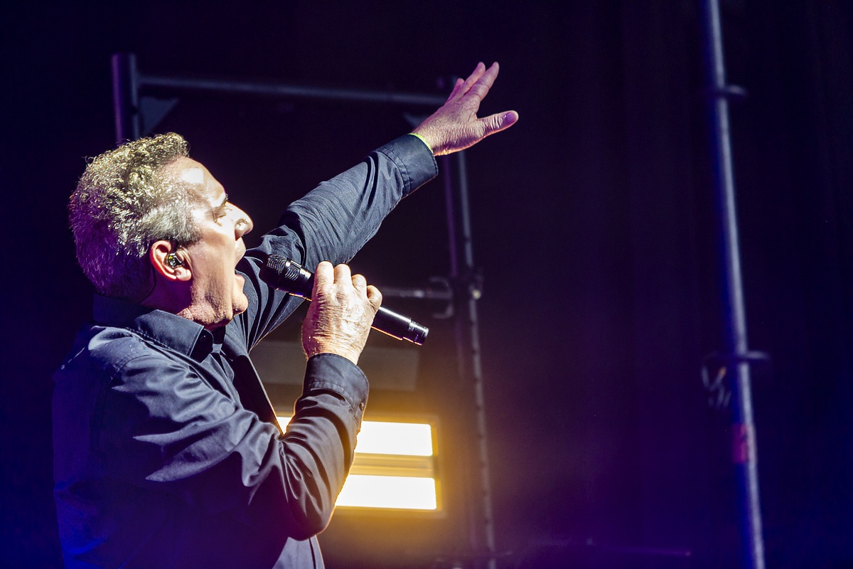 Orchestral Manoeuvres in the Dark @ Rock Zottegem, picture 3, photographed by Edwin Houdevelt - FrontView Magazine