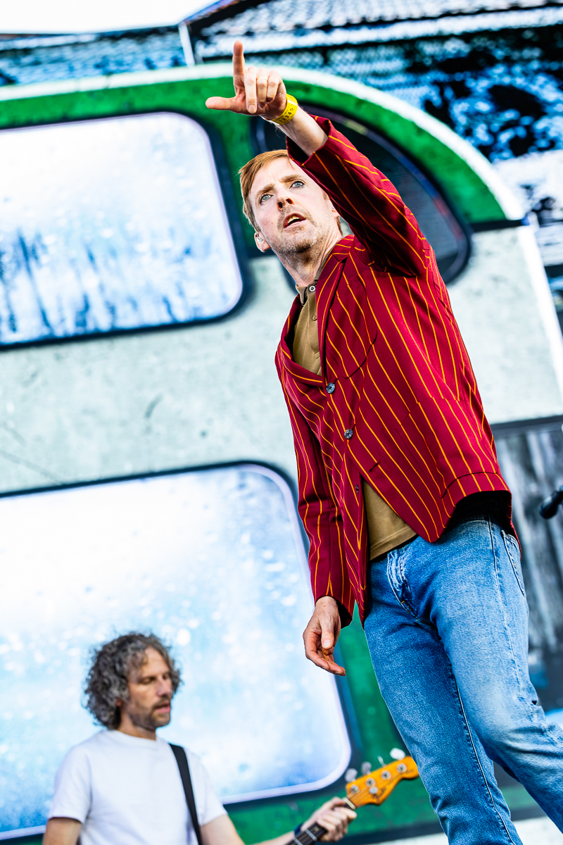 Kaiser Chiefs @ Bospop 2026, picture 8, photographed by Dorien Goetschalckx - FrontView Magazine