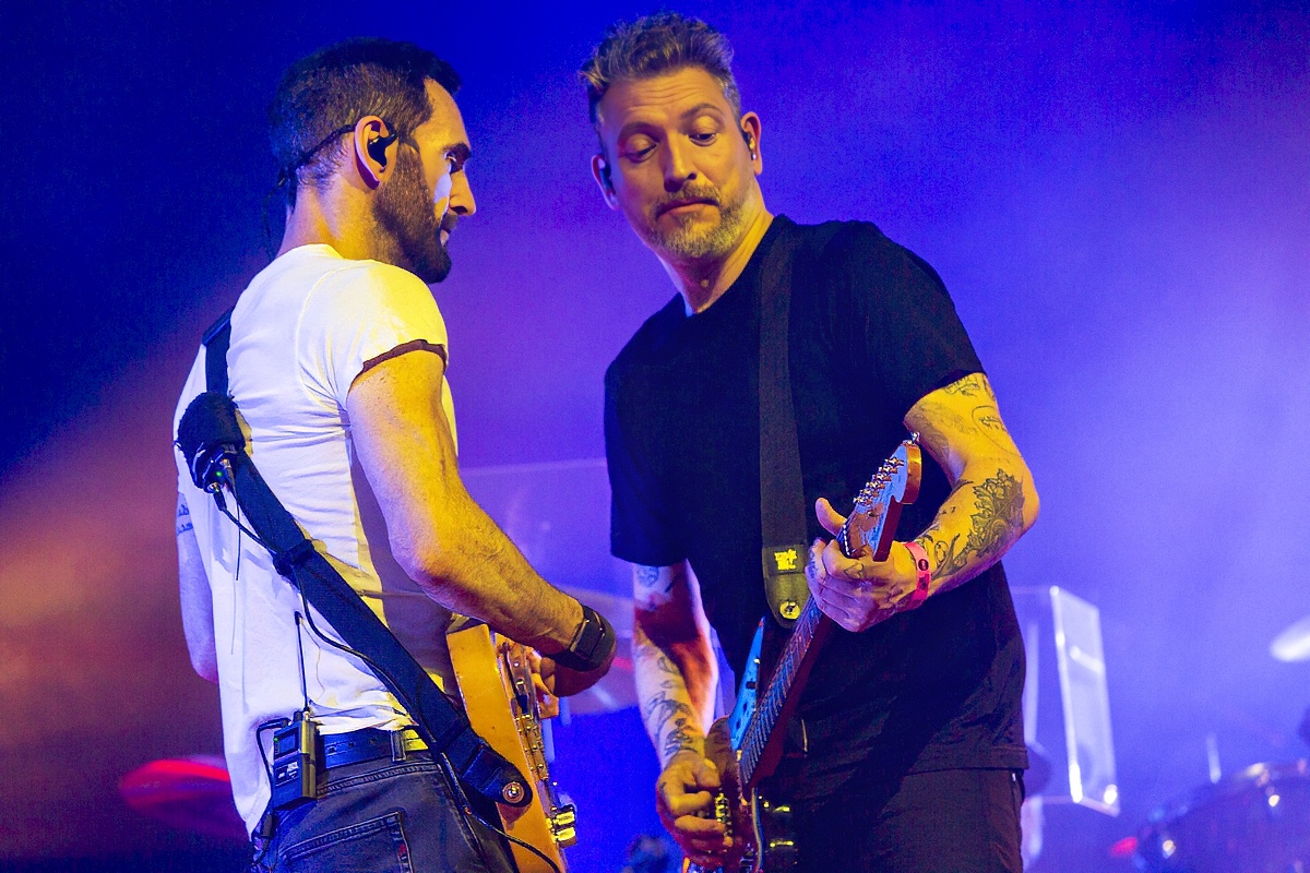 Snow Patrol @ Rock Zottegem 2026, picture 3, photographed by Edwin Houdevelt - FrontView Magazine