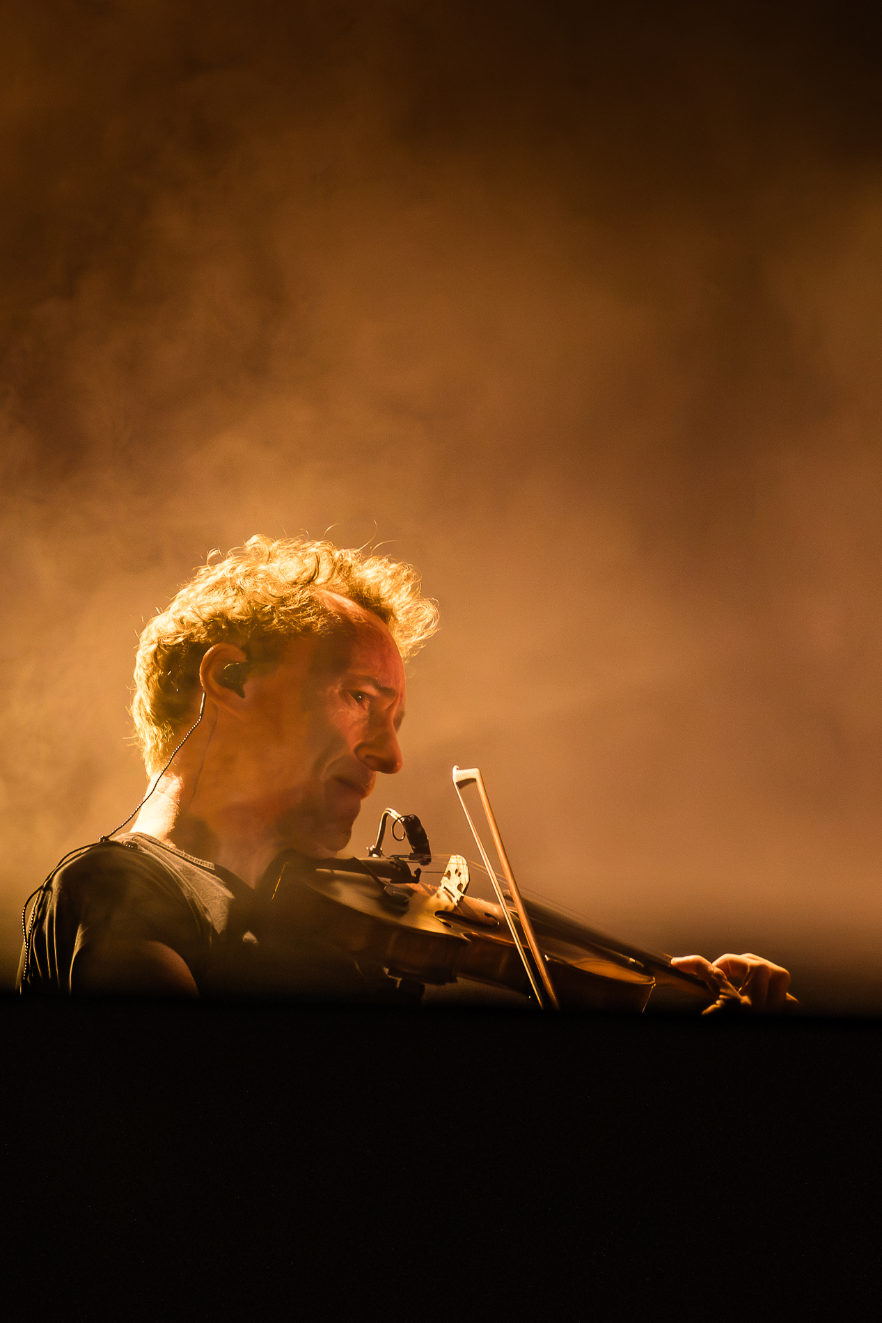 Hooverphonic @ Beleuvenissen, picture 12, photographed by Jürgen Bruynooghe - FrontView Magazine