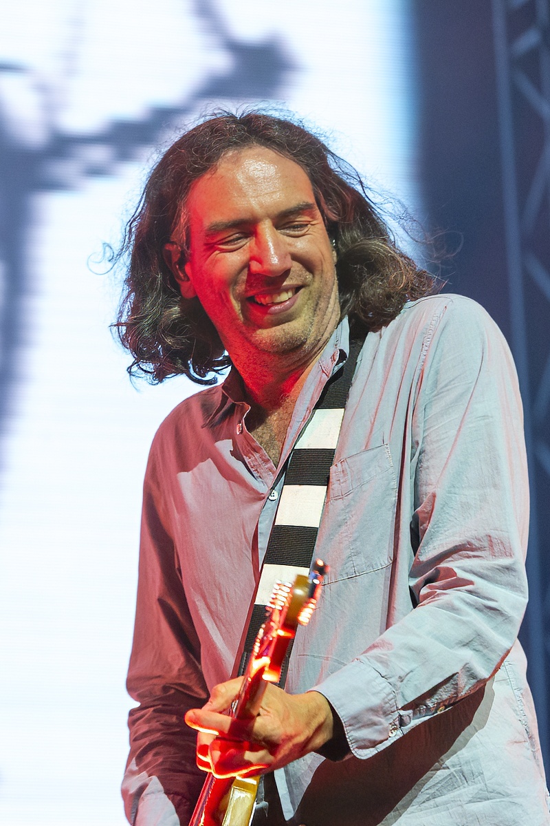 Snow Patrol @ Rock Zottegem 2026, picture 9, photographed by Edwin Houdevelt - FrontView Magazine
