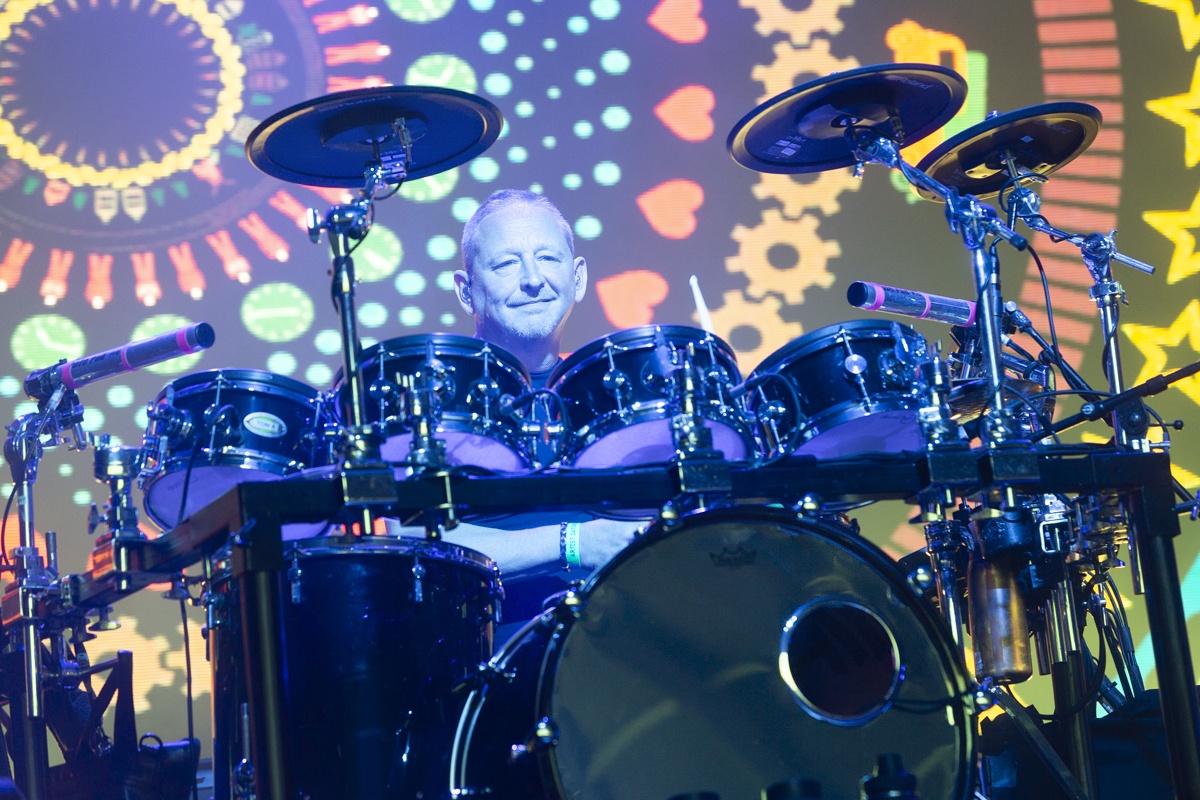 Orchestral Manoeuvres in the Dark @ Rock Zottegem, picture 11, photographed by Edwin Houdevelt - FrontView Magazine