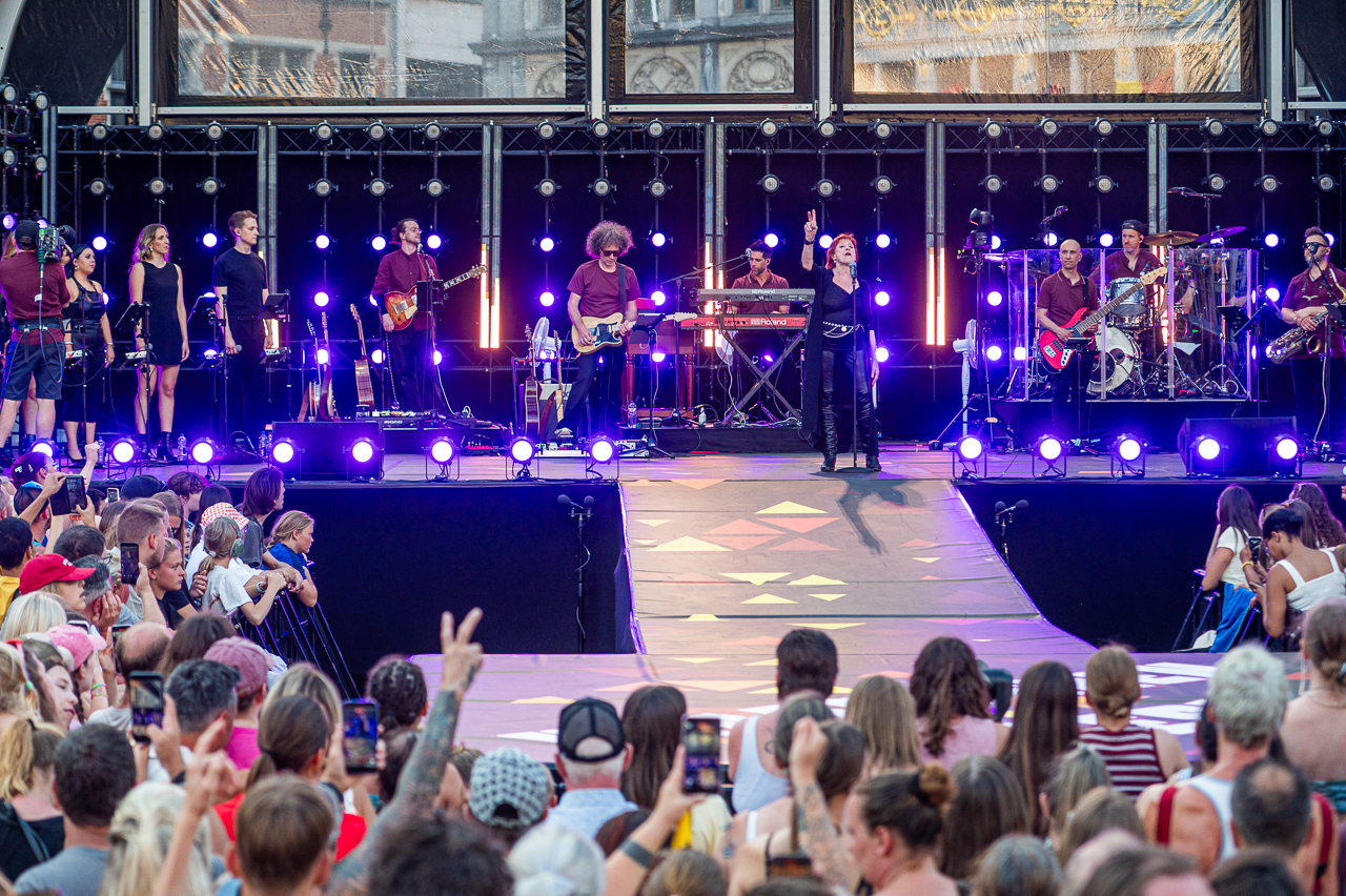 Vlaanderen Feest @ Grote Markt Antwerpen, foto 39, foto's door Dimitri Vanlommel - FrontView Magazine