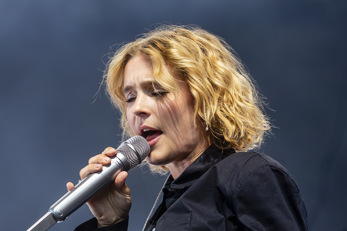 Pommelien Thijs @ Rock Zottegem 2026, picture 5, photographed by Edwin Houdevelt - FrontView Magazine
