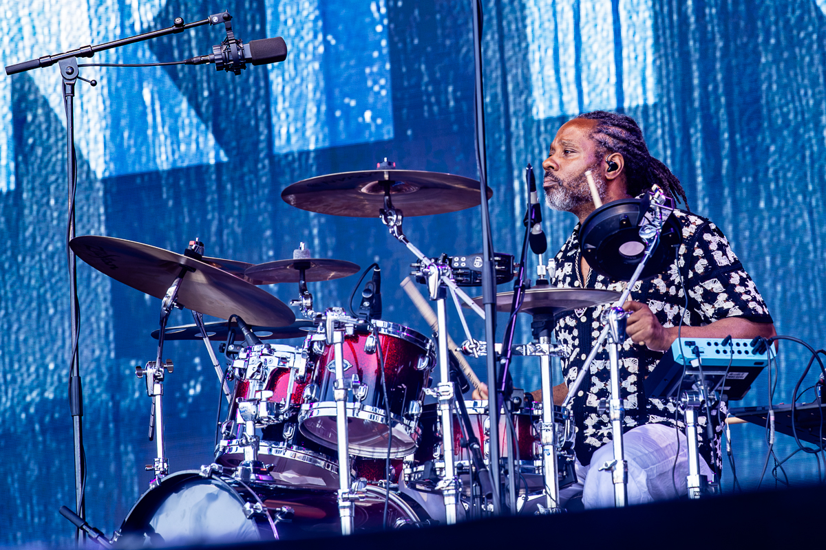 Fantastic Negrito @ Bospop 2026, foto 11, foto's door Dorien Goetschalckx - FrontView Magazine