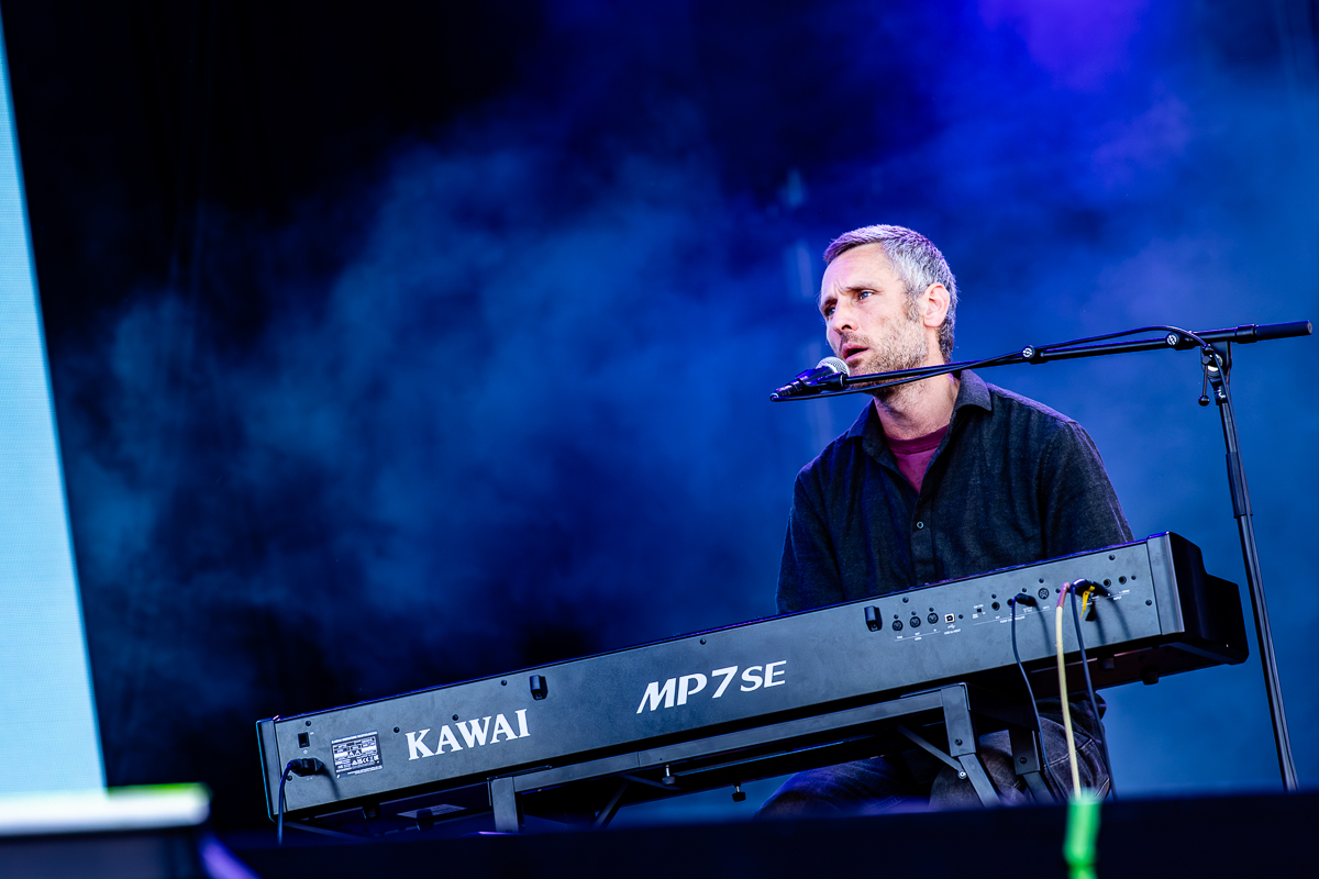 Jesper Lindell  @ Bospop 2026, foto 10, foto's door Dorien Goetschalckx - FrontView Magazine
