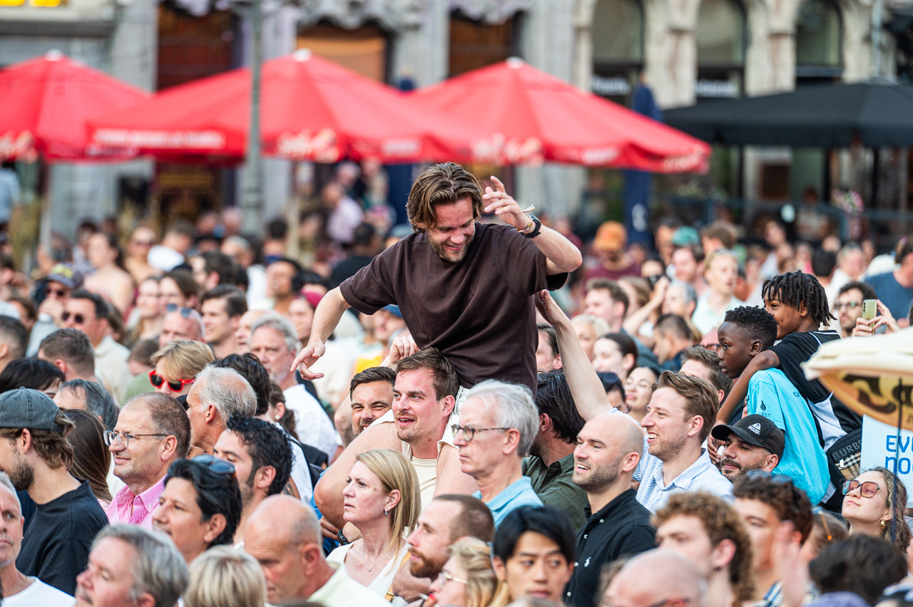 Vlaanderen Feest @ Grote Markt Antwerpen, foto 74, foto's door Dimitri Vanlommel - FrontView Magazine