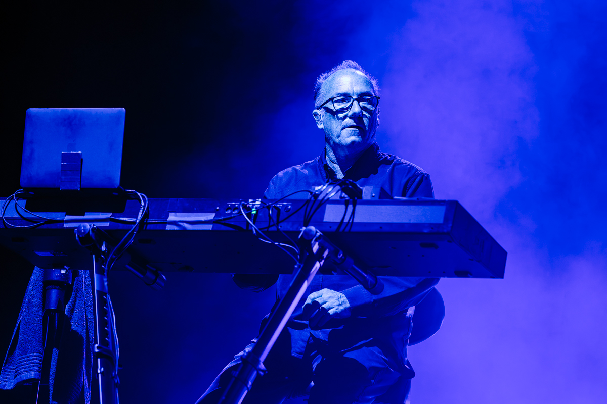 OMD @ Bospop 2026, foto 6, foto's door Dorien Goetschalckx - FrontView Magazine