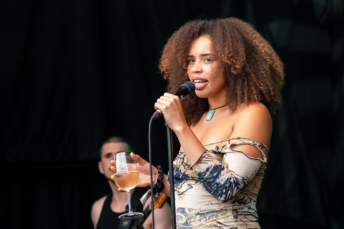 Bel Cobain @ Gent Jazz 2026, picture 5, photographed by Raf Van Daele - FrontView Magazine