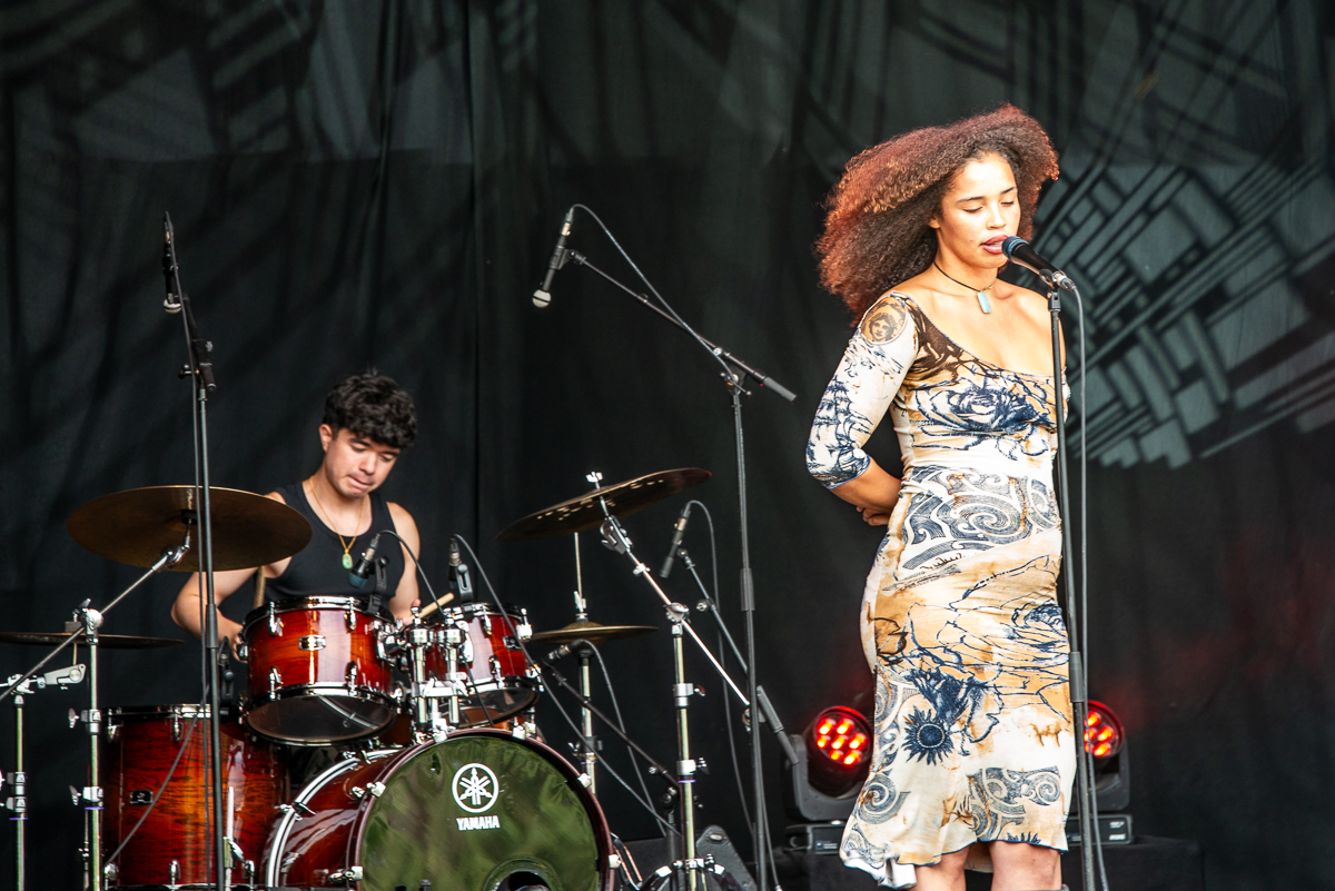 Bel Cobain @ Gent Jazz 2026, picture 4, photographed by Raf Van Daele - FrontView Magazine