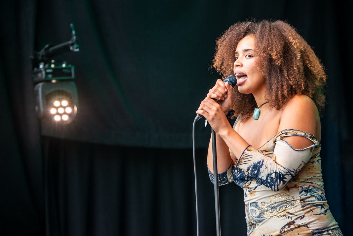 Bel Cobain @ Gent Jazz 2026, picture 6, photographed by Raf Van Daele - FrontView Magazine