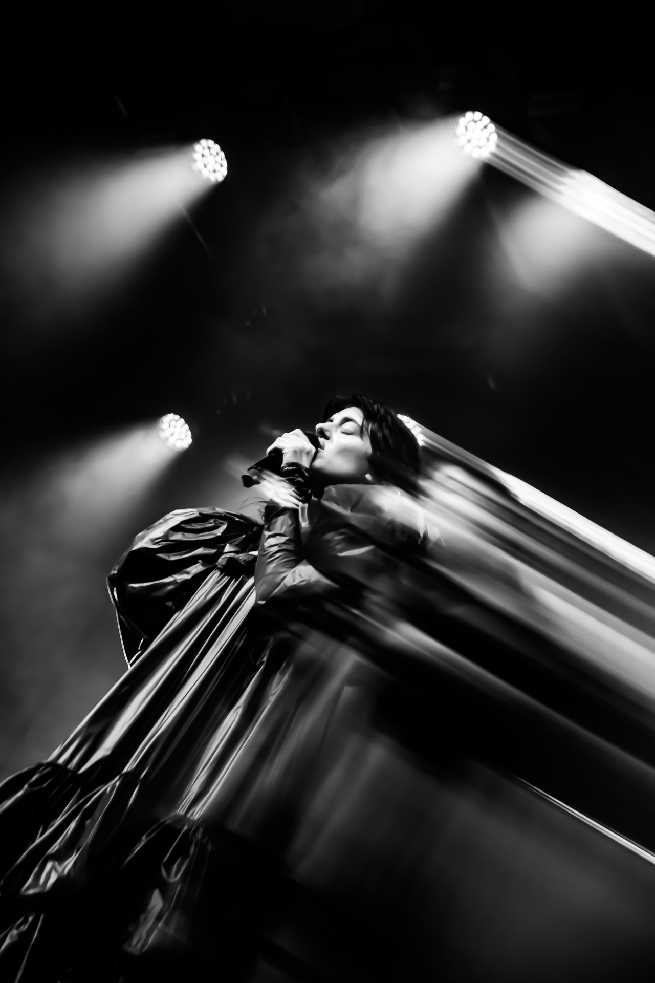 Sylvie Kreusch @ Rock Herk, picture 1, photographed by Leen Verlinden - FrontView Magazine