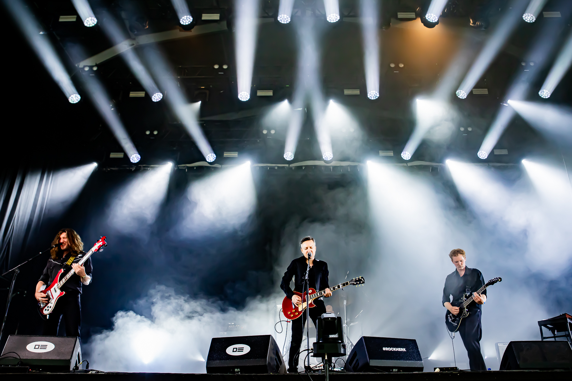 Wouter Thijssen @ Rock Herk, picture 11, photographed by Leen Verlinden - FrontView Magazine