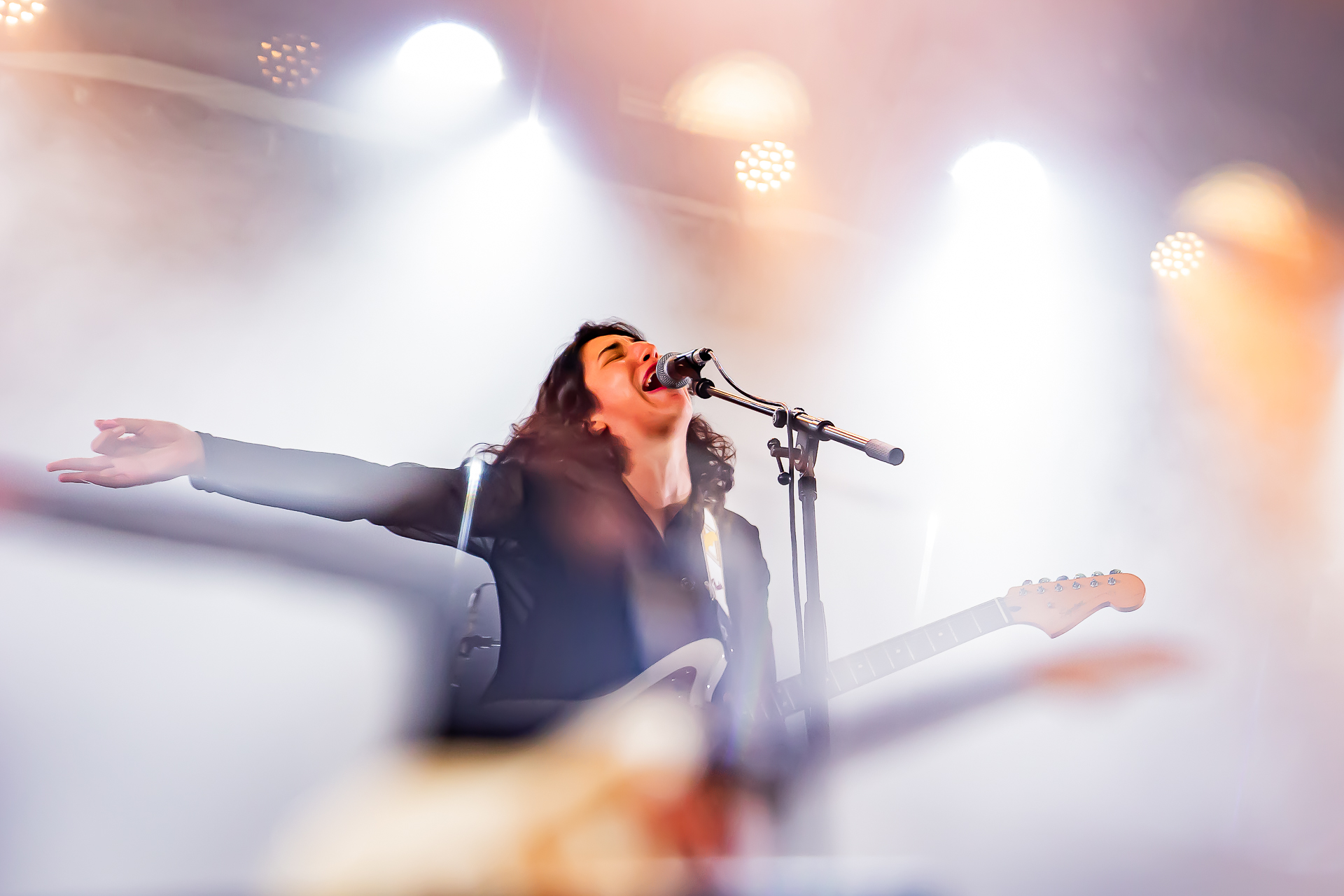Rosie Stuart @ Rock Herk, picture 11, photographed by Leen Verlinden - FrontView Magazine
