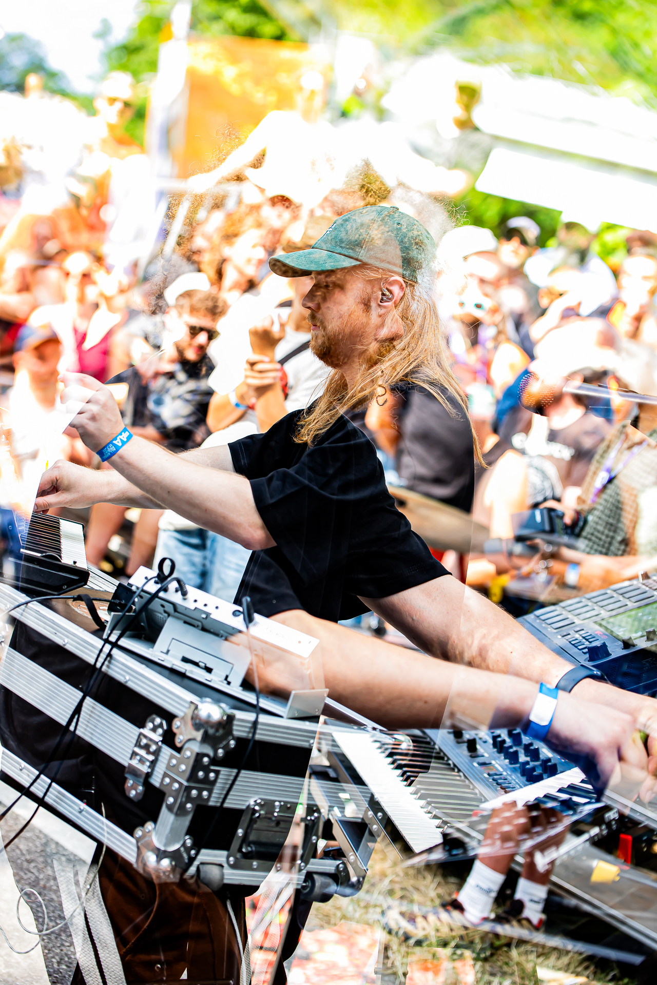 Suna @ Rock Herk, picture 5, photographed by Leen Verlinden - FrontView Magazine
