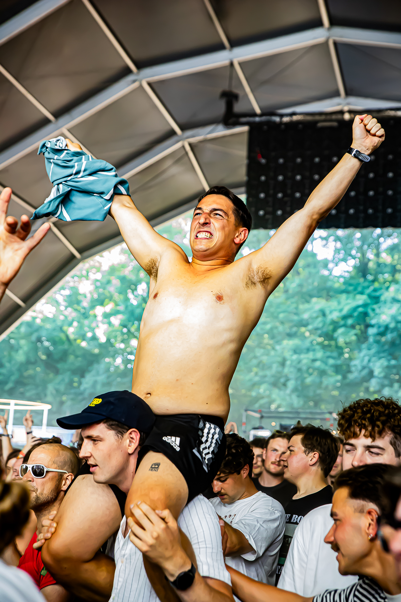 Sons @ Rock Herk, picture 6, photographed by Leen Verlinden - FrontView Magazine