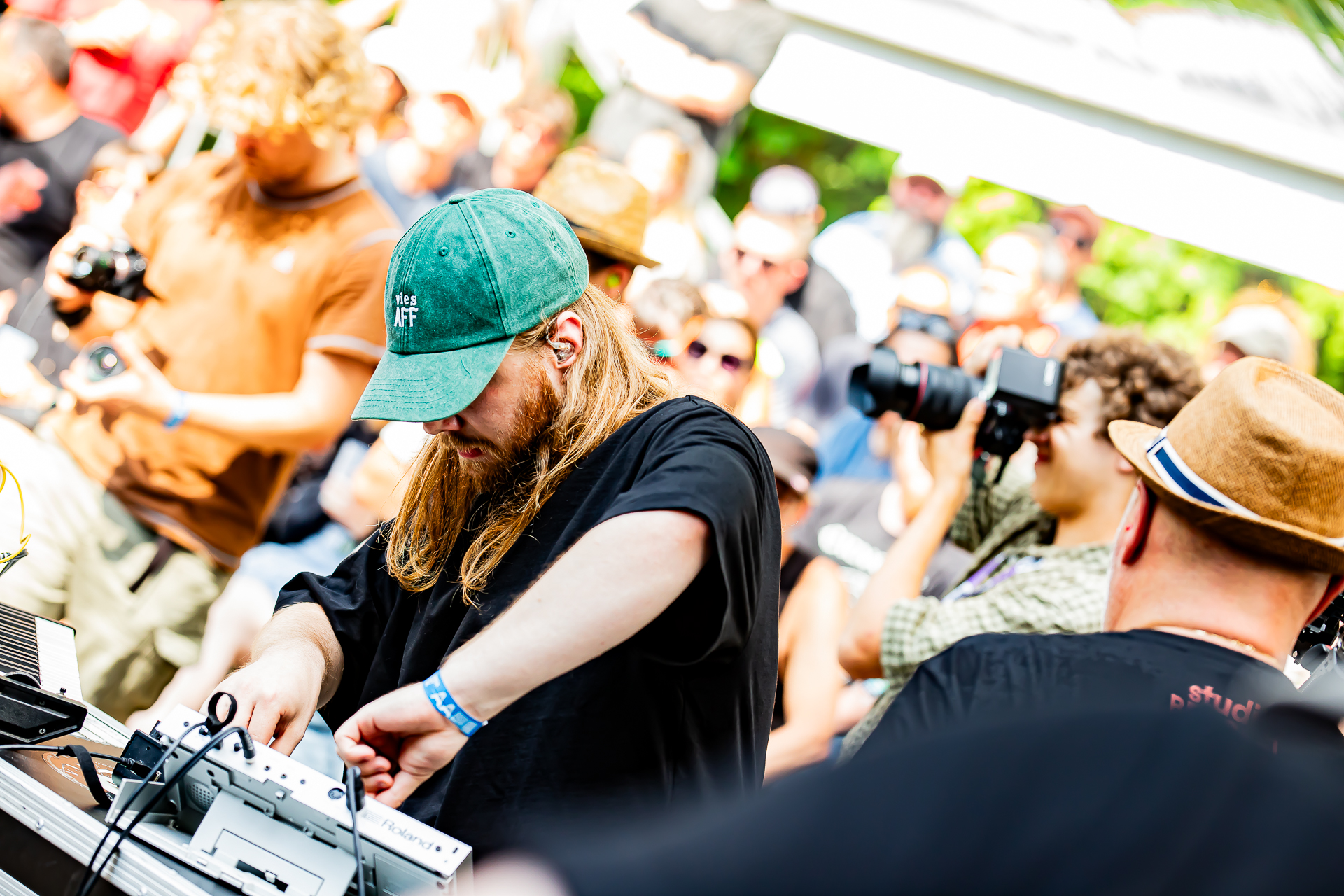 Suna @ Rock Herk, picture 3, photographed by Leen Verlinden - FrontView Magazine