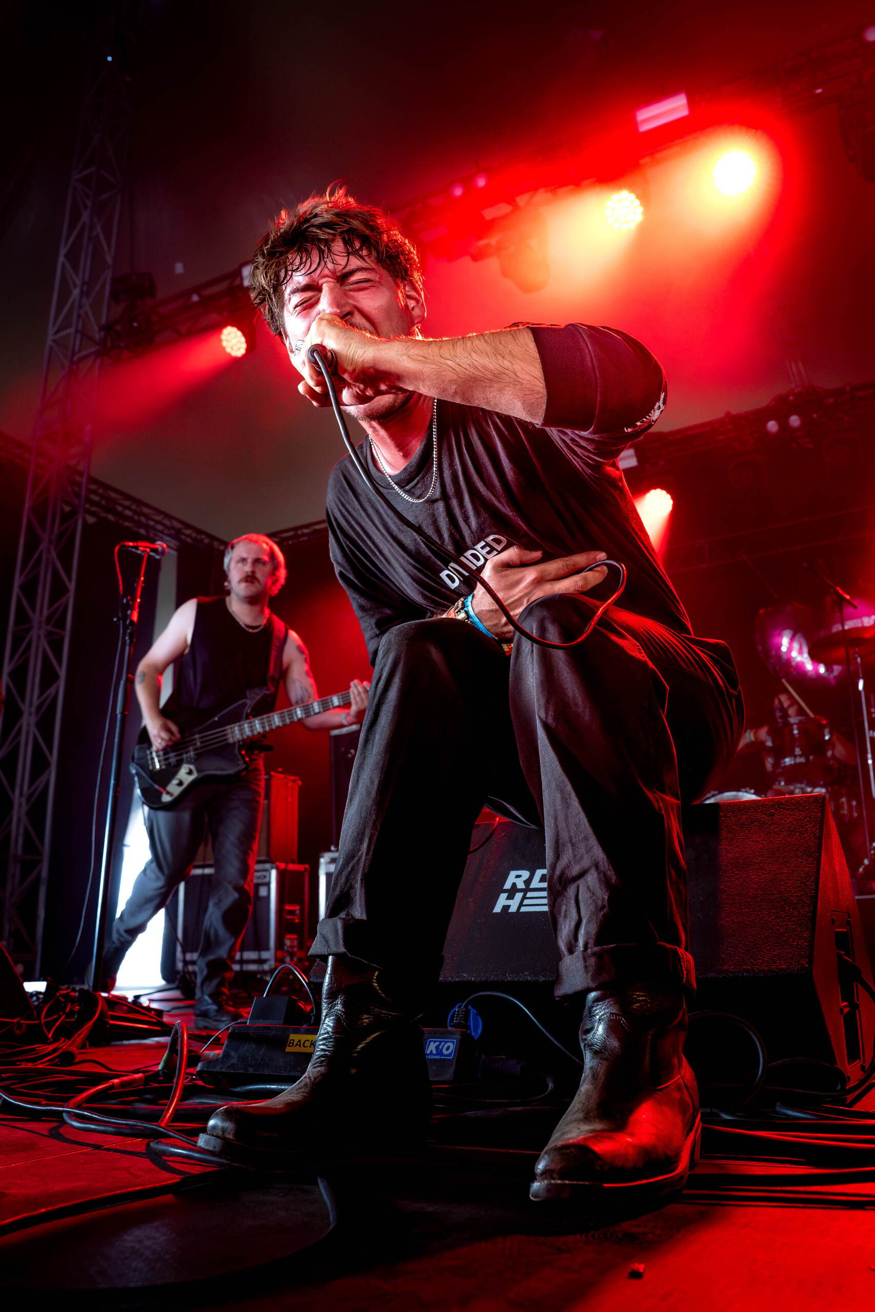 WASTE @ Rock Herk, foto 10, foto's door Anoek Houben - FrontView Magazine