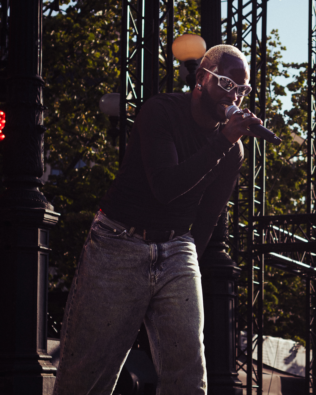 Fred Gata @ Boomtown, picture 6, photographed by Tijl Hertoghs - FrontView Magazine