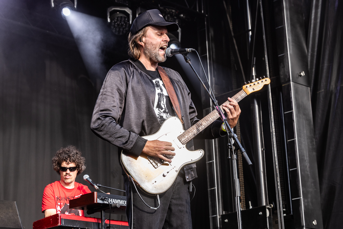 Admiral Freebee @ Rock Olmen, picture 10, photographed by David Johnson - FrontView Magazine