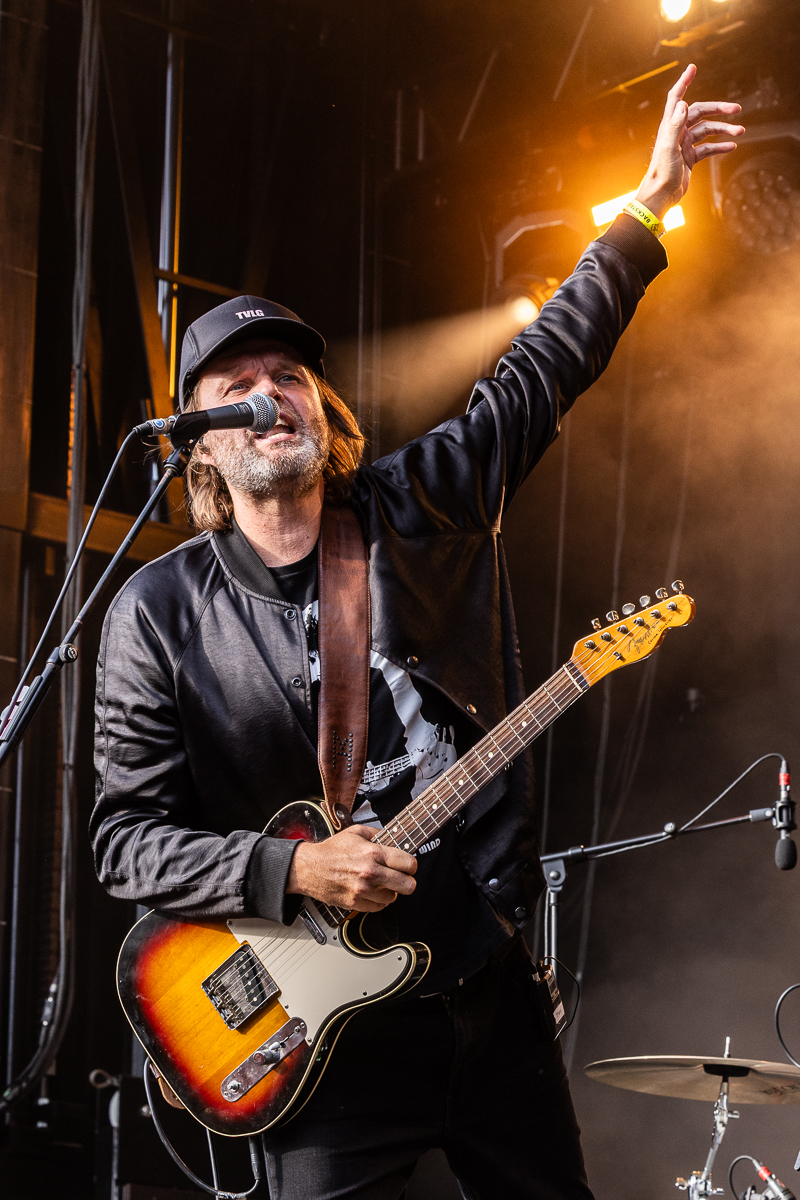 Admiral Freebee @ Rock Olmen, picture 8, photographed by David Johnson - FrontView Magazine