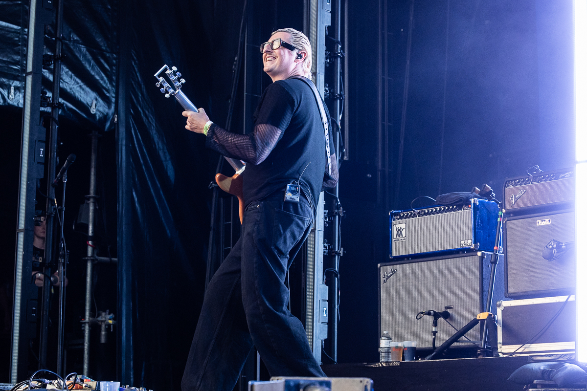 Sons @ Rock Olmen, picture 3, photographed by David Johnson - FrontView Magazine