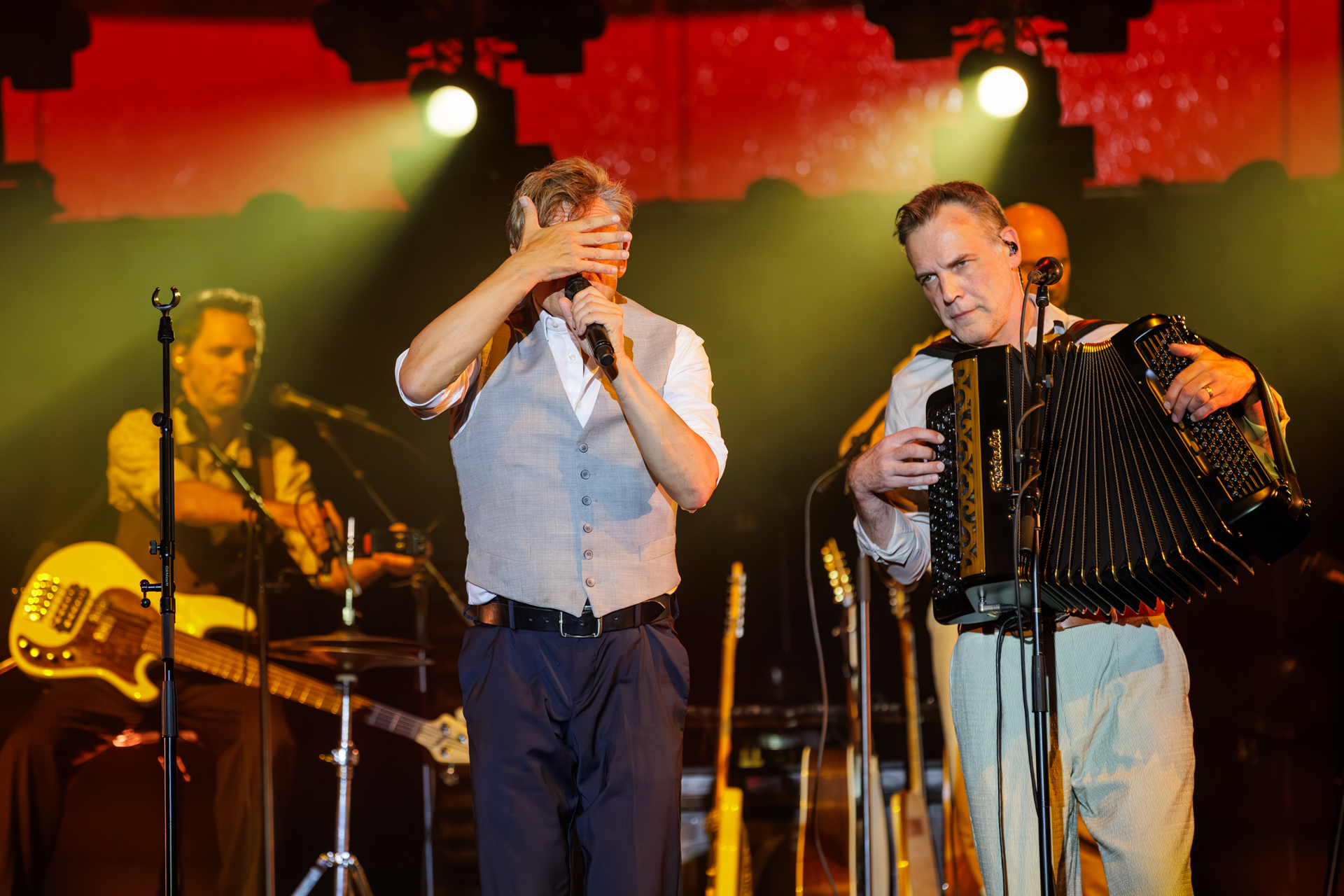 Bart Peeters @ At Sea, foto 2, foto's door Wim Sunnaert - FrontView Magazine