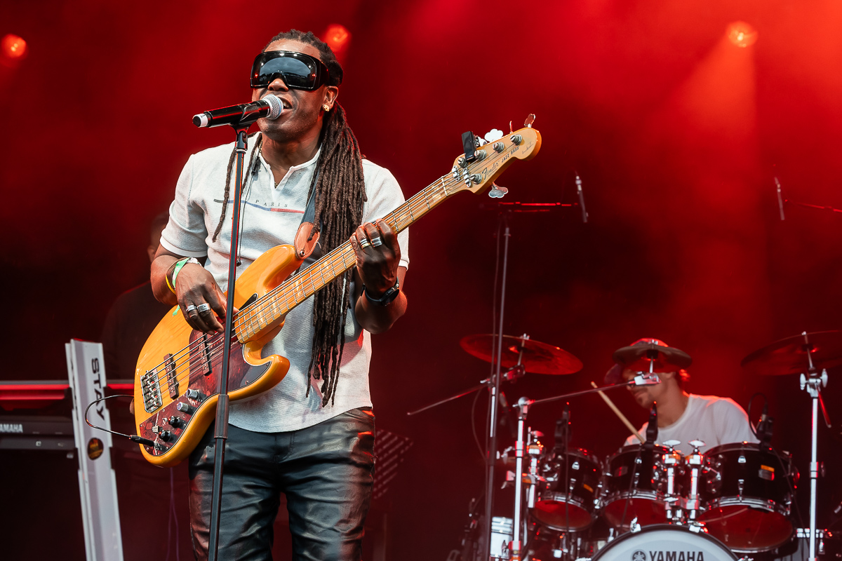 Bob Marley Tribute by Rootsriders & Mo Ali @ Sfinks Mixed 2026, picture 2, photographed by Marc Verdonck - FrontView Magazine