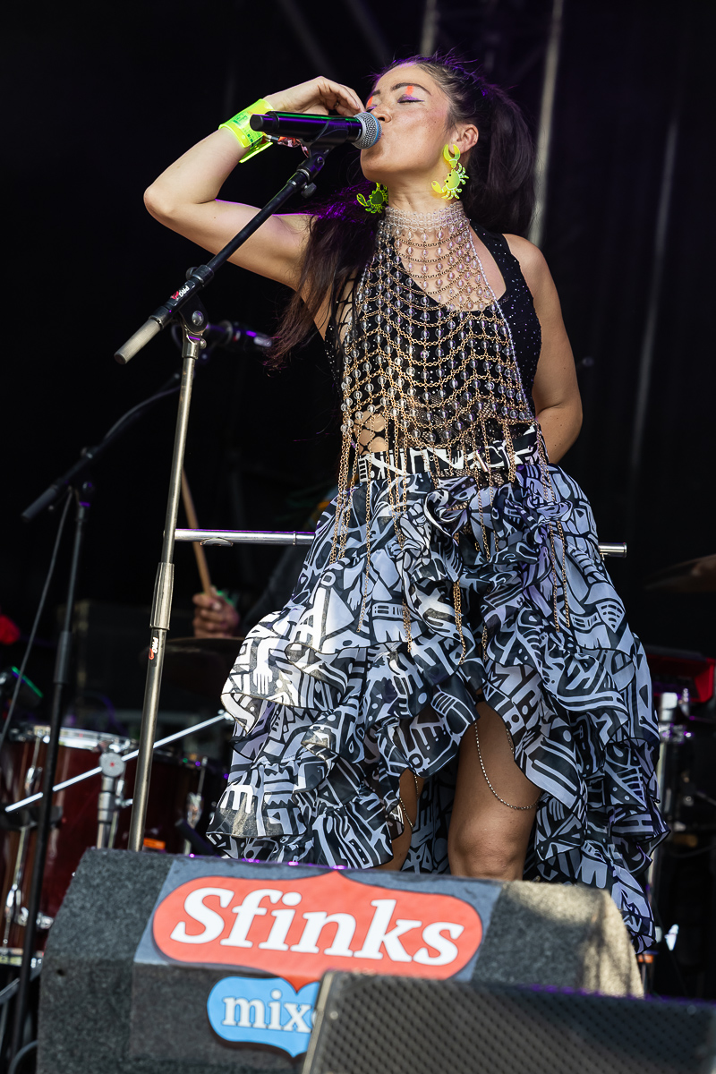 Maïa Barouh @ Sfinks Mixed 2026, picture 7, photographed by Marc Verdonck - FrontView Magazine