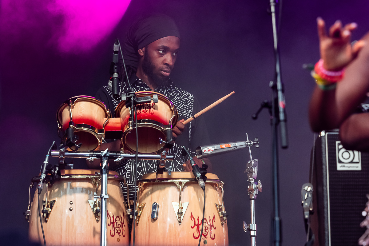 Mádé Kuti & The Movement @ Sfinks Mixed 2026, picture 28, photographed by Marc Verdonck - FrontView Magazine