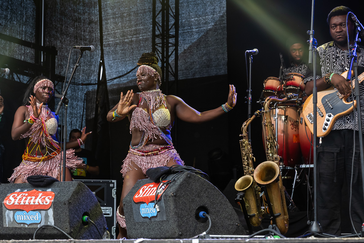 Mádé Kuti & The Movement @ Sfinks Mixed 2026, picture 20, photographed by Marc Verdonck - FrontView Magazine