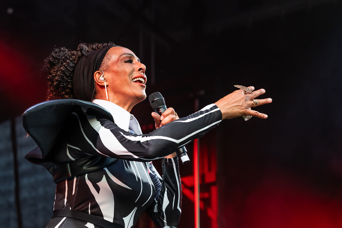 Zap Mama & K.ZIA @ Sfinks Mixed 2026, picture 15, photographed by Marc Verdonck - FrontView Magazine